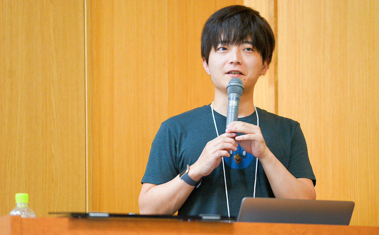 写真：セッション中のスピーカー 泉水さん